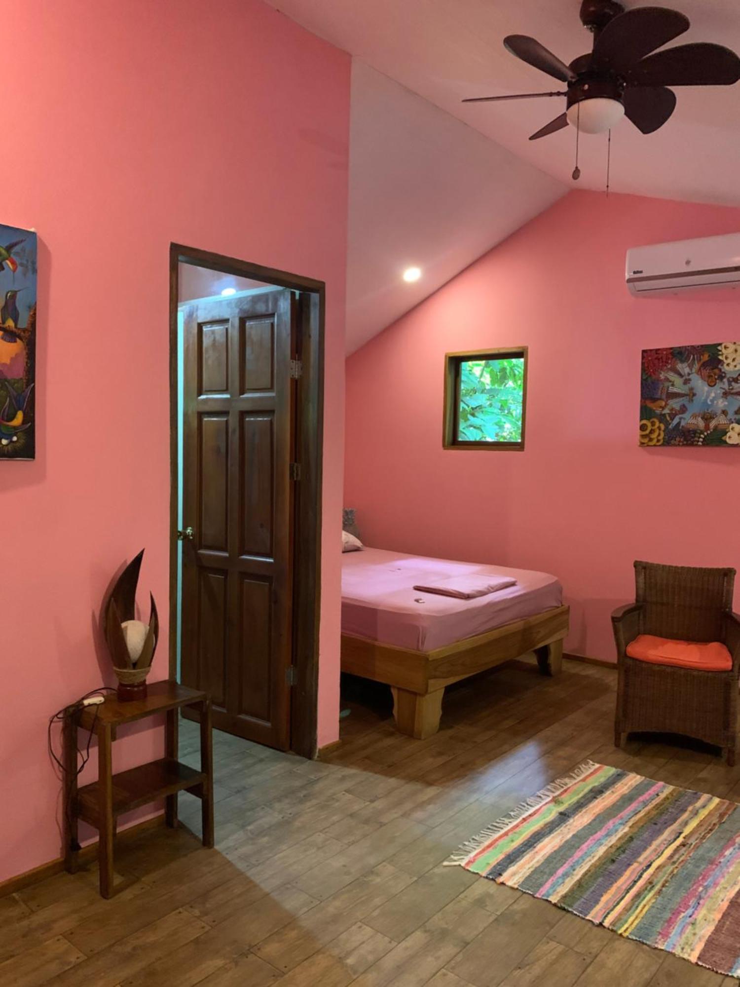 Hotel Brigitte´s Ranch Cahuita Esterno foto