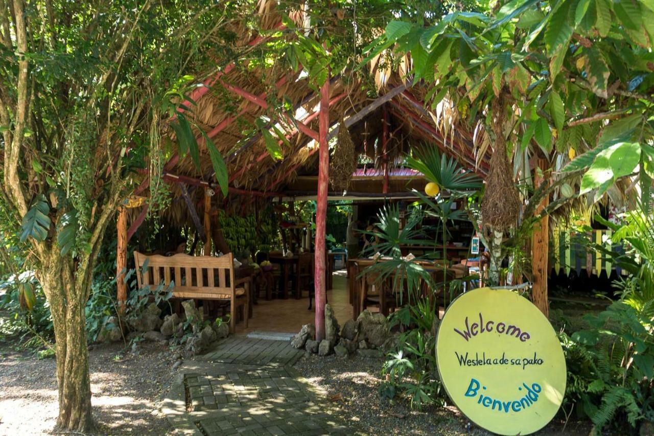 Hotel Brigitte´s Ranch Cahuita Esterno foto